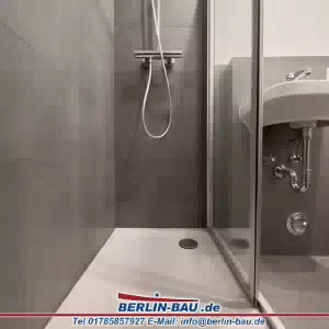 wohnung-sanieren-berlin-steglitz 7 Flache Dusche